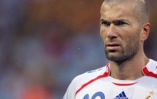 kaiyun|海港队机场启程赴多哈冬训 卢永涛岳鑫随队开启新征程