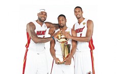 开云-勒布朗·詹姆斯26年生涯末节狂揽89分，关键时刻再铸篮球史诗