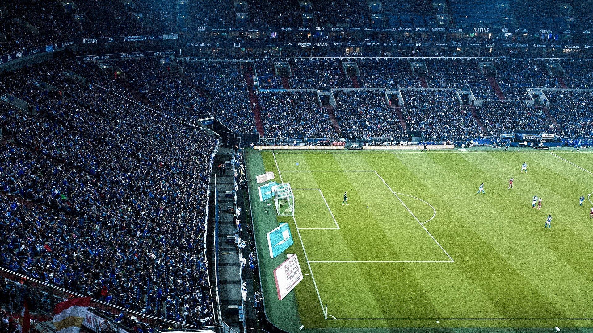 法尔克披露拜仁转会动态，暂未全力追逐施洛特贝克，金玟哉去留或成转折点