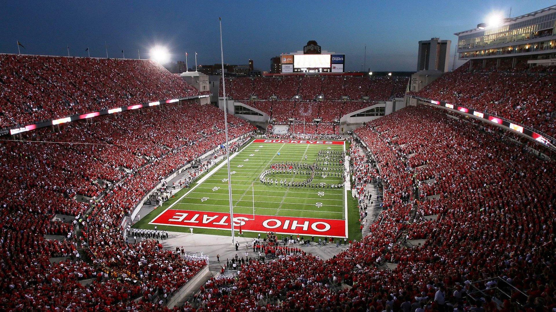 踢球者揭秘拜仁新助教，15年经验数据分析专家，如何重塑南部之星战术内核？