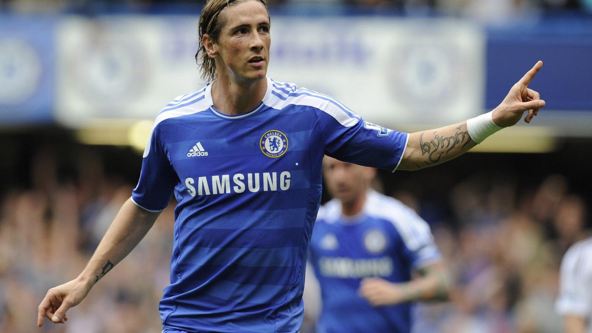 经纪人披露埃切韦里转会动向，赫罗纳与比利亚雷亚尔成潜在下家，曼城拒绝其重返河床