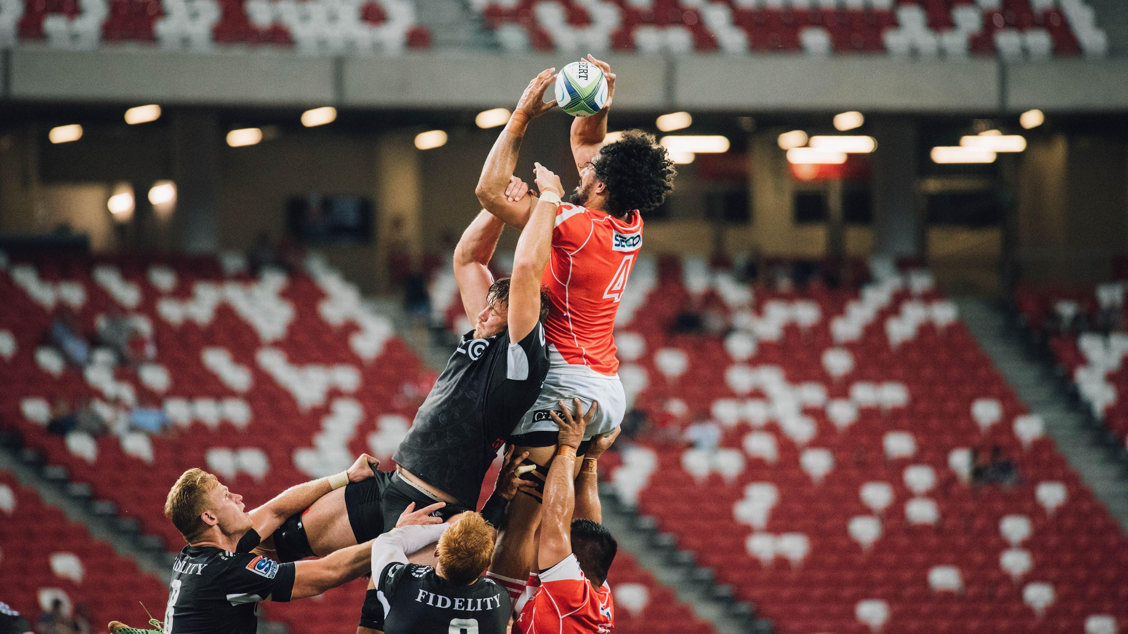 太阳报披露，威尔科克斯向曼联队员强调本赛季核心目标—欧冠席位争夺